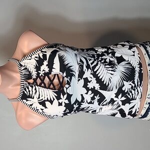 Bleu Rod Beattie Black and White Halter Bikini Top